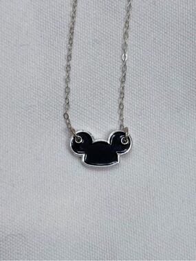 Mickey hat necklace